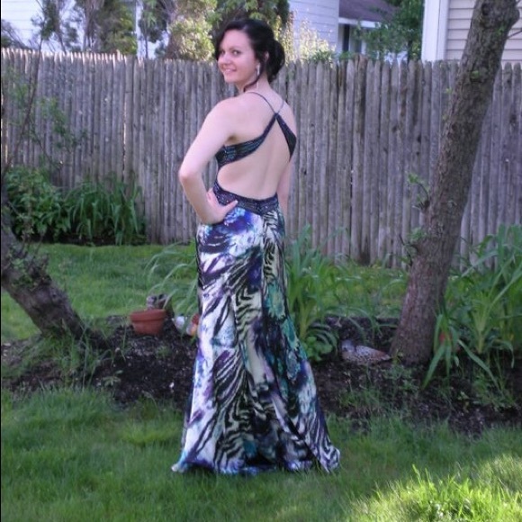 Open back Prom Dress - Picture 2 of 8